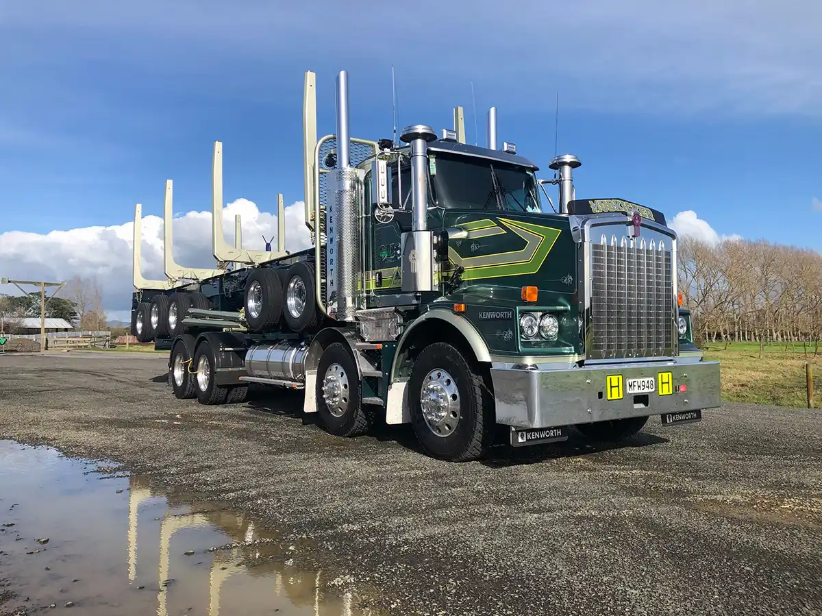 log truck