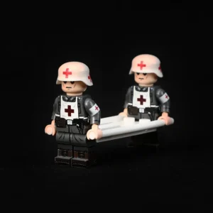 Minifigure - 2 German combat medics (Sanitäter) equipped to act as stretcher-bearers (Krankenträger) World War II (LEGO Compatible)